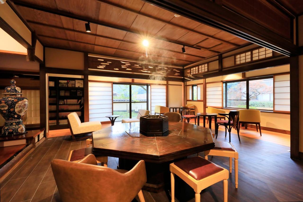 Hotel Yugawara Fuga Extérieur photo