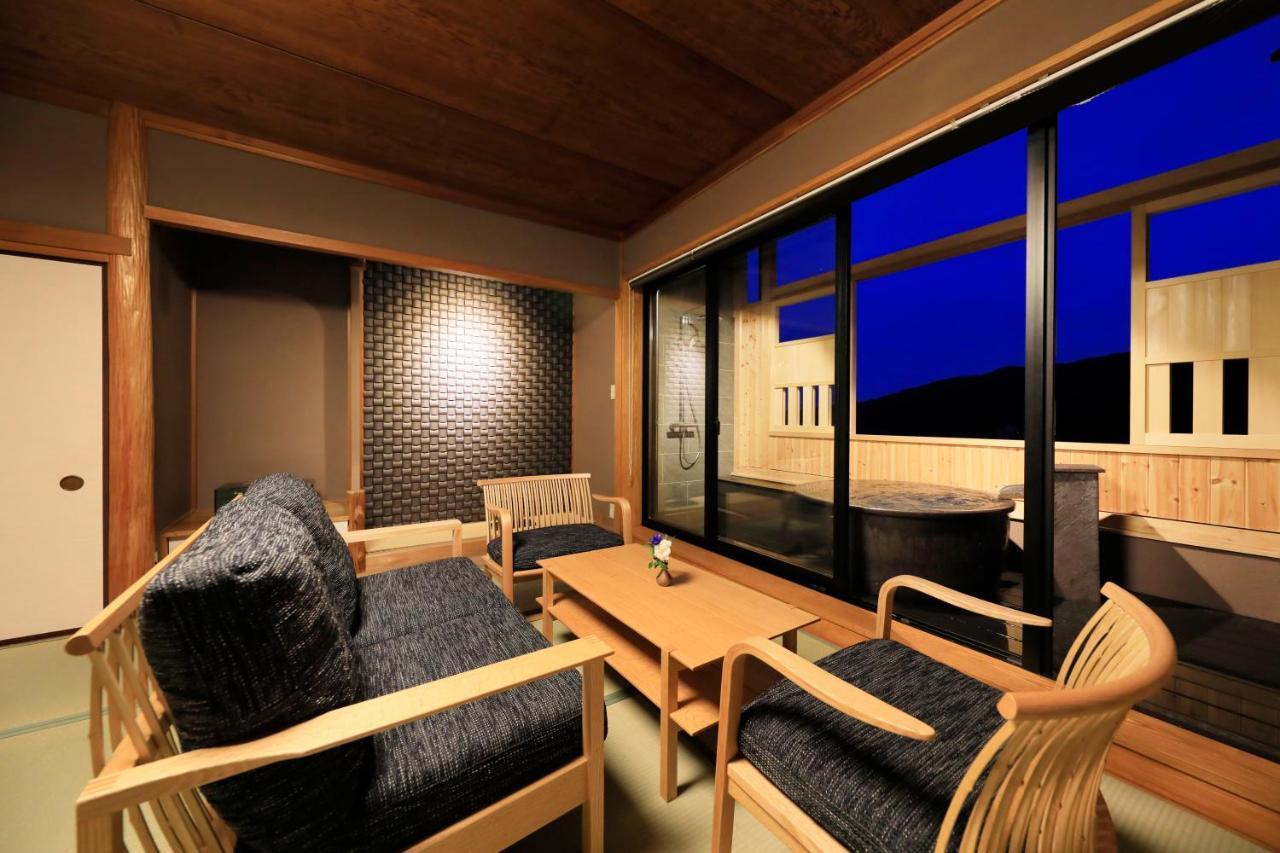 Hotel Yugawara Fuga Extérieur photo