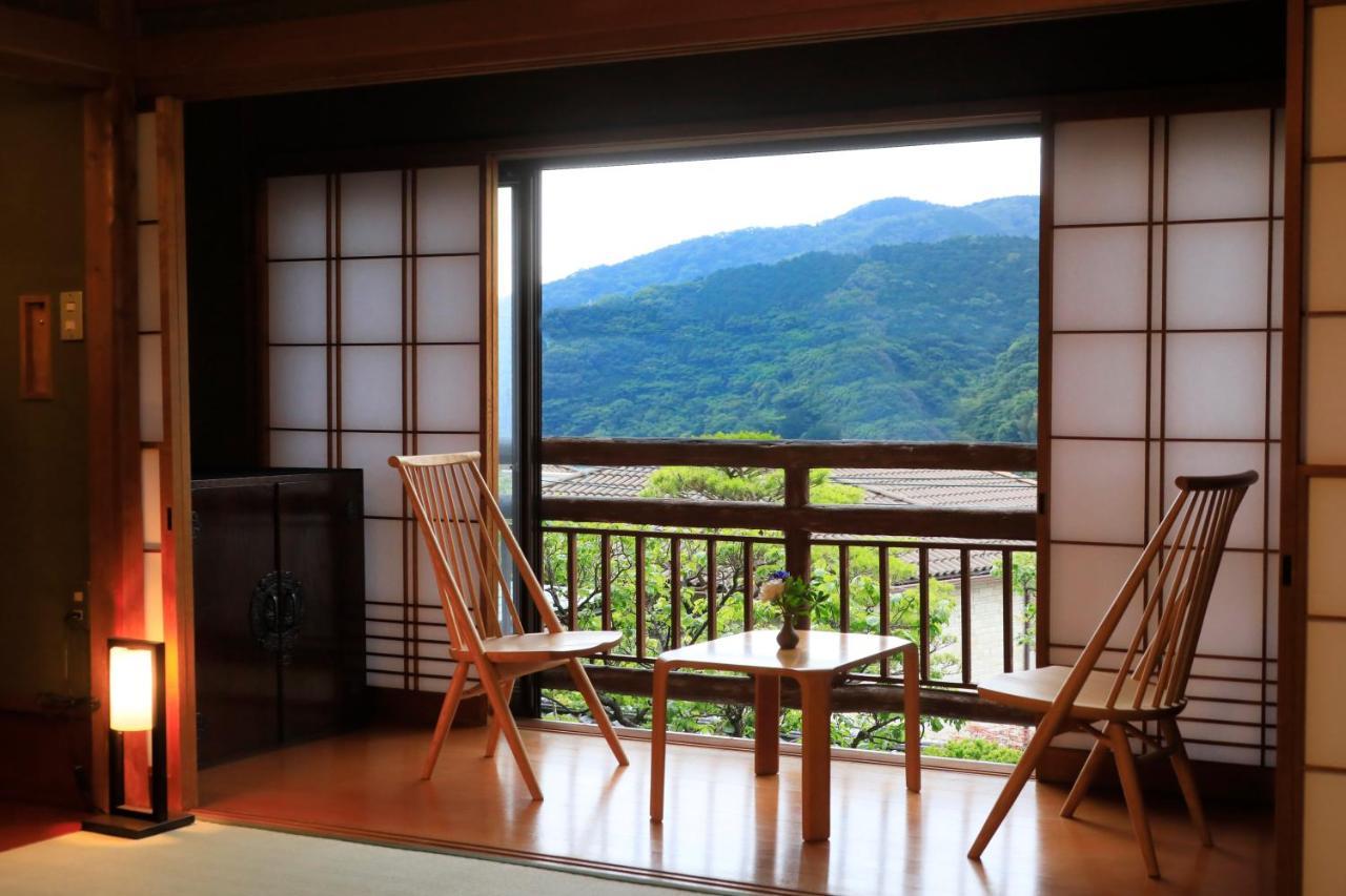 Hotel Yugawara Fuga Extérieur photo